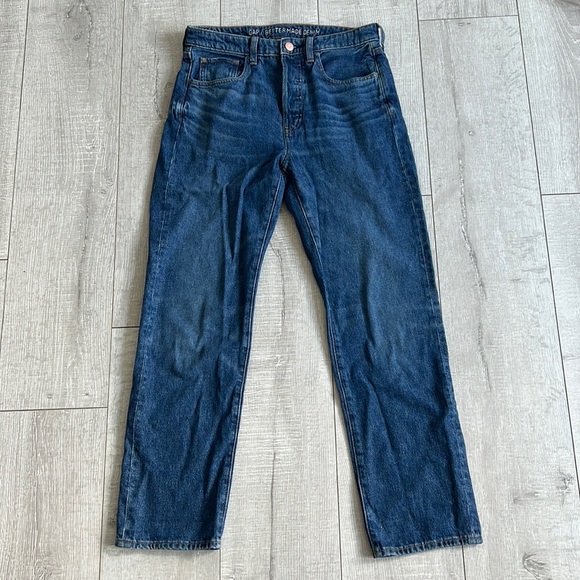 Straight Leg Jeans - Picture 1 of 5